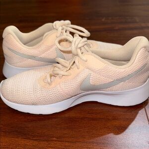 Nike Cream Sneakers with Breathable Knit Fabric